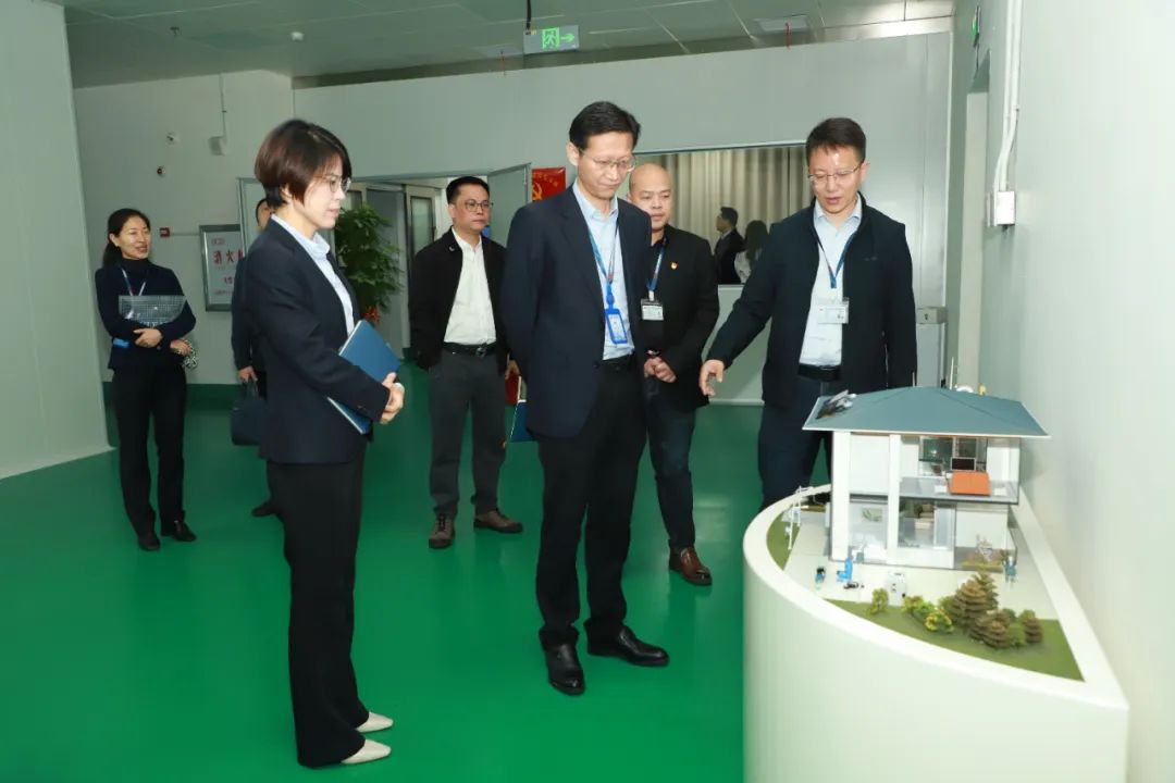 【攀高奮進(jìn)】李程董事長(zhǎng)帶隊(duì)到超容、國(guó)華督導(dǎo)檢查及調(diào)研“攀高計(jì)劃2.0”開(kāi)展情況