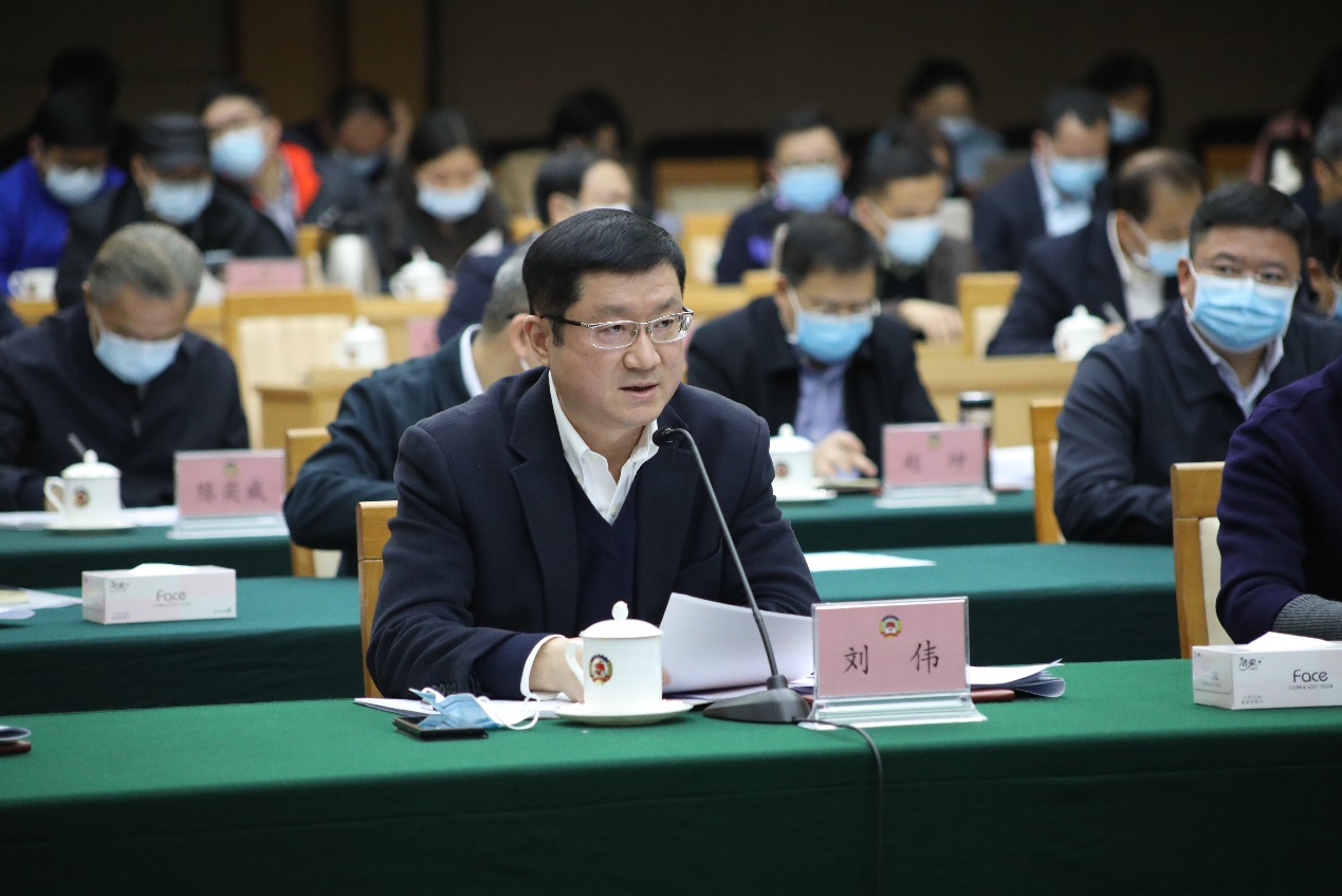 風華高科董事長劉偉參加粵商?省長面對面協(xié)商座談會