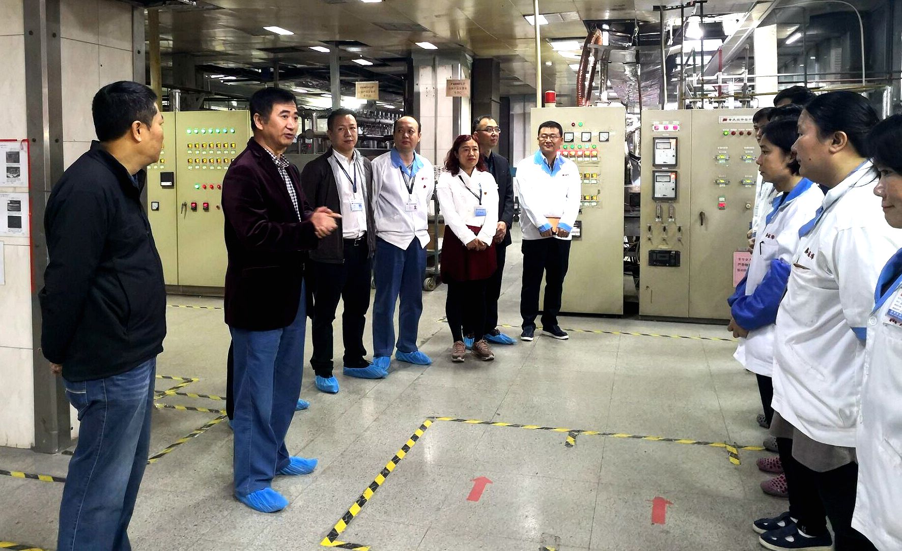 公司領(lǐng)導(dǎo)班子帶隊(duì)開展復(fù)工復(fù)產(chǎn)及安全生產(chǎn)檢查