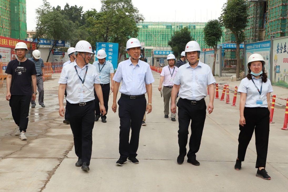 廣晟集團副總經(jīng)理王琦到風華高科督導安全環(huán)保工作