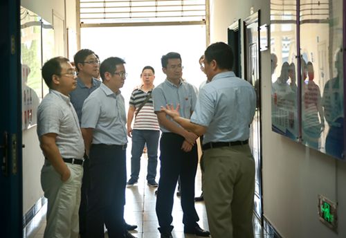 公司總裁率隊(duì)到桂林電子科技大學(xué)交流